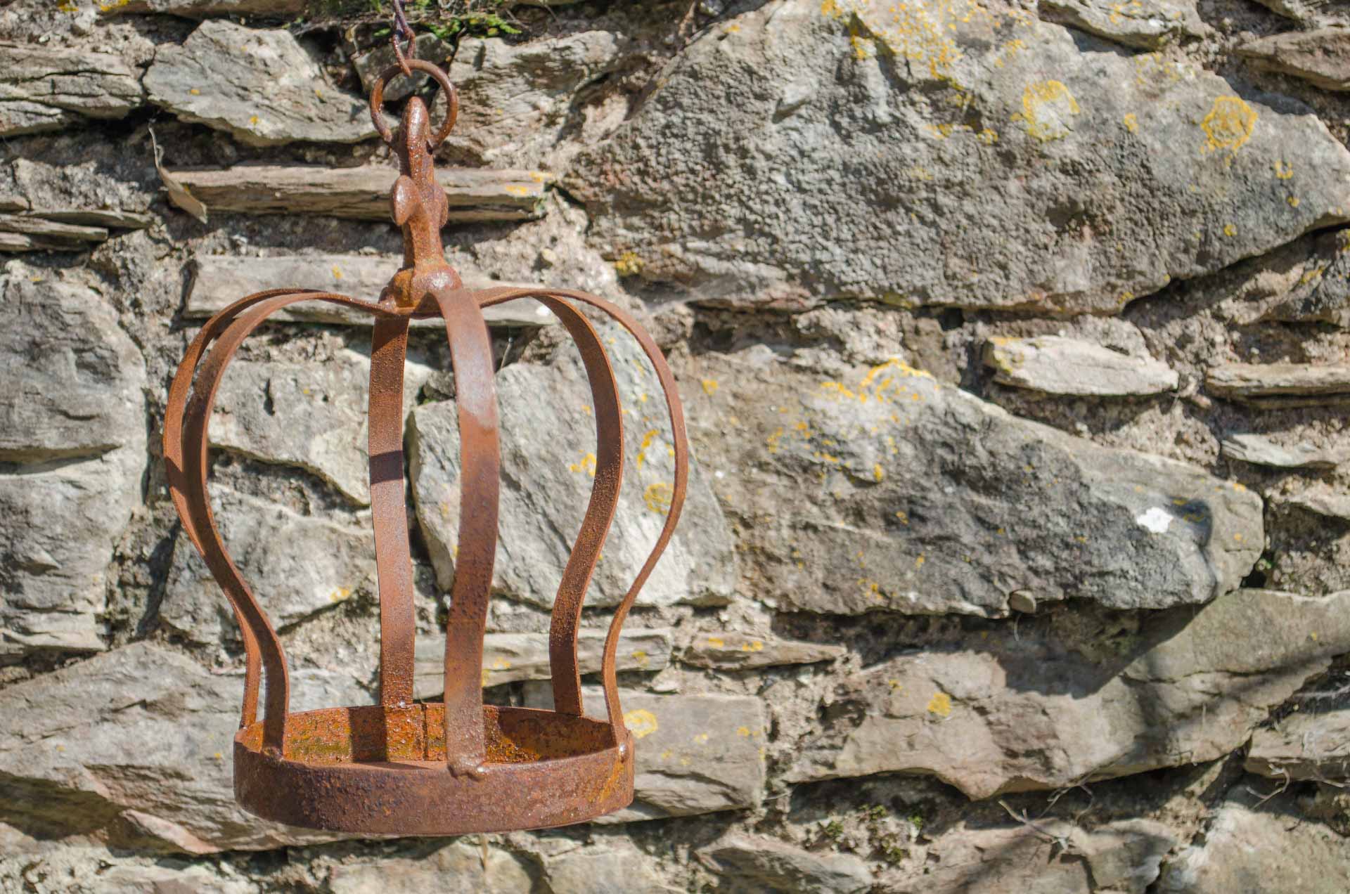 hanging rust bird feeder