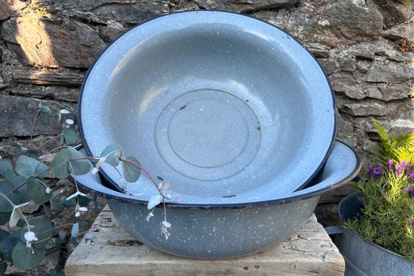 Vintage enamel bowls