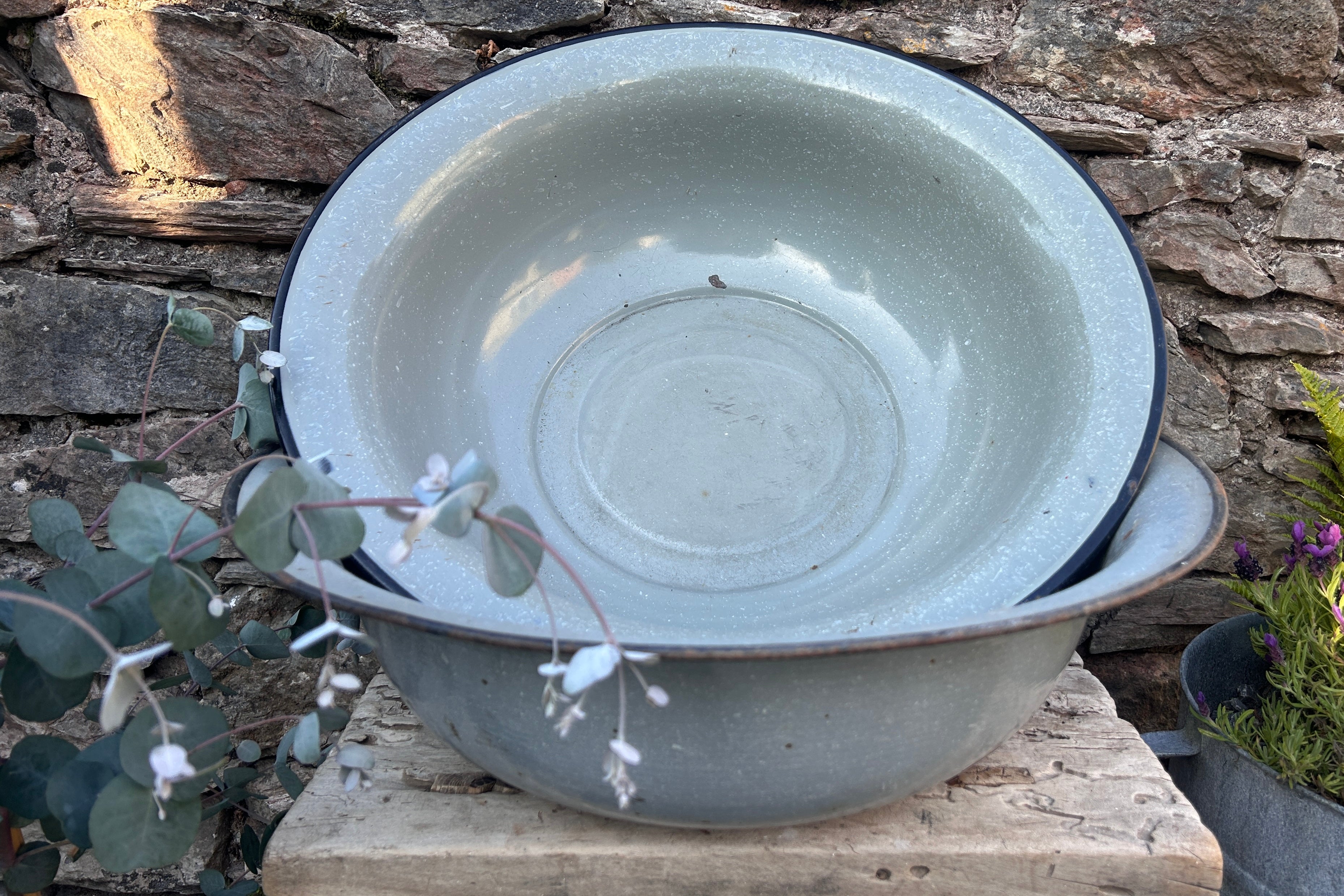 Vintage enamel bowls
