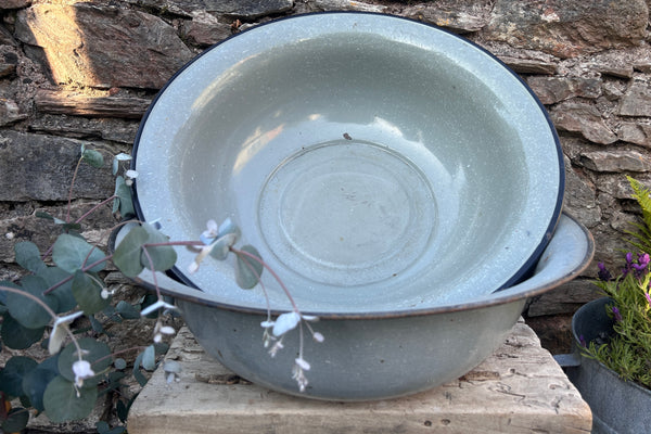 Vintage enamel bowls
