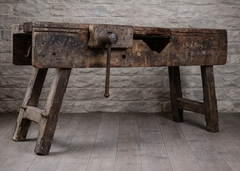 Workbench console table