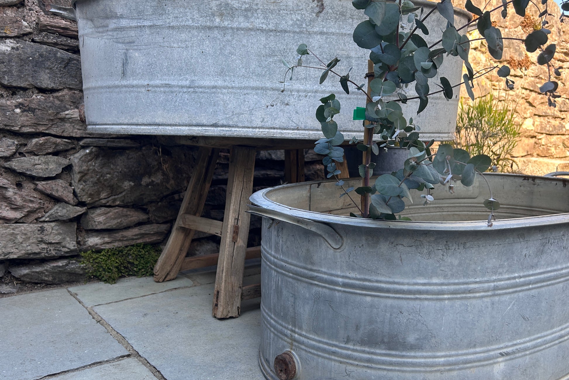 
Reclaimed Oval bath planter