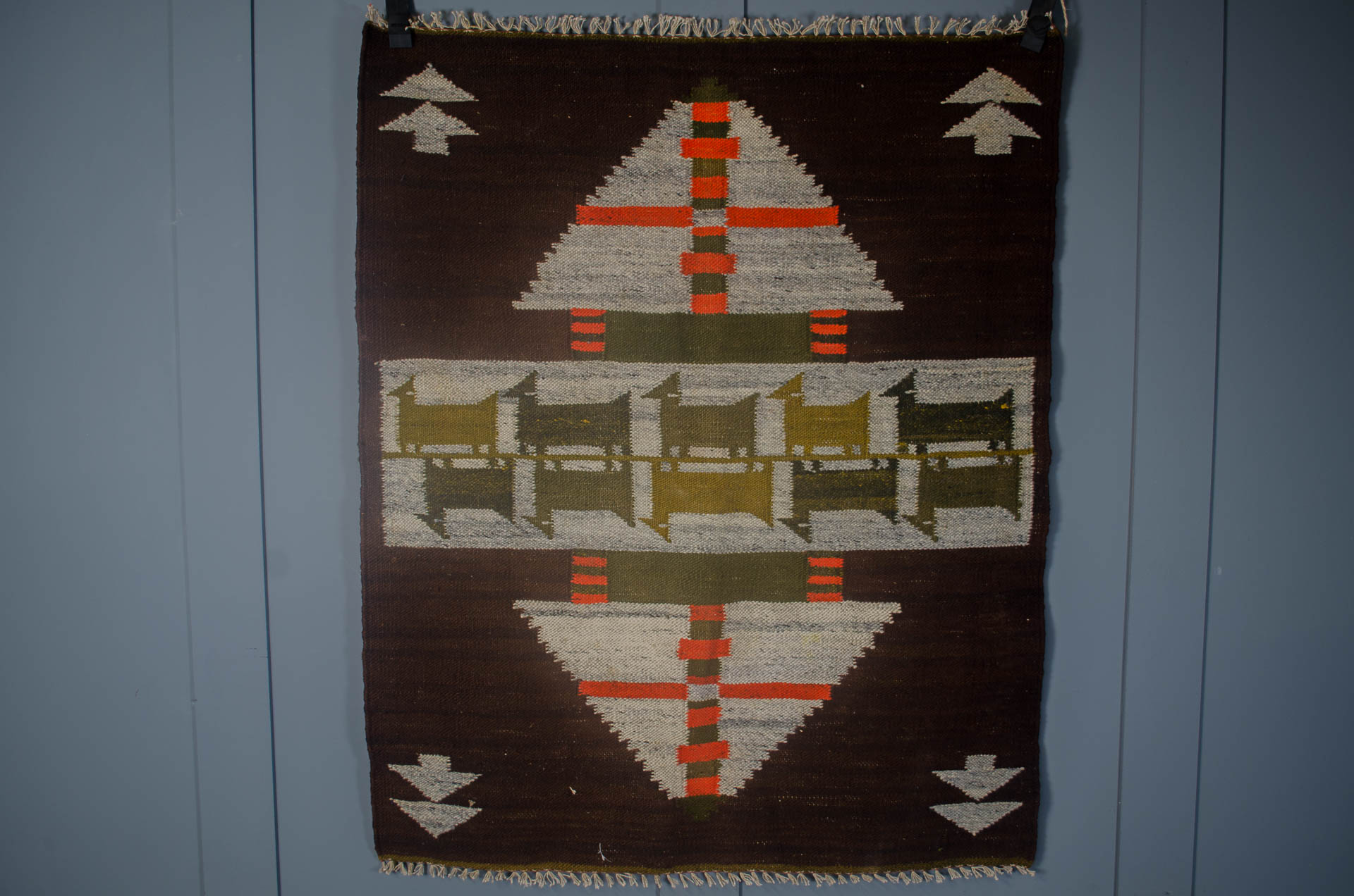 mid century tapestry, Peruvian wall hanging, vintage textile art, handwoven rug, goat tapestry, brown orange green decor, bohemian wall art, Andean textile, South American rug, mid century modern decor, woven wool wall hanging, ethnic home decor, artisan handmade rug, vintage Peruvian art, rustic boho wall decor