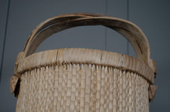 Antique Chinese basket

Bentwood woven willow basket

Rice harvest gathering basket

Vintage Chinese farmhouse décor

Asian antique storage basket

Rustic wicker grain basket

Collectible Chinese willow basket

Handcrafted antique harvest basket