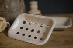 enamel soap dish, two-piece soap holder, beige bathroom accessories, vintage enamelware, farmhouse soap tray, minimalist bath decor, enamel sink dish