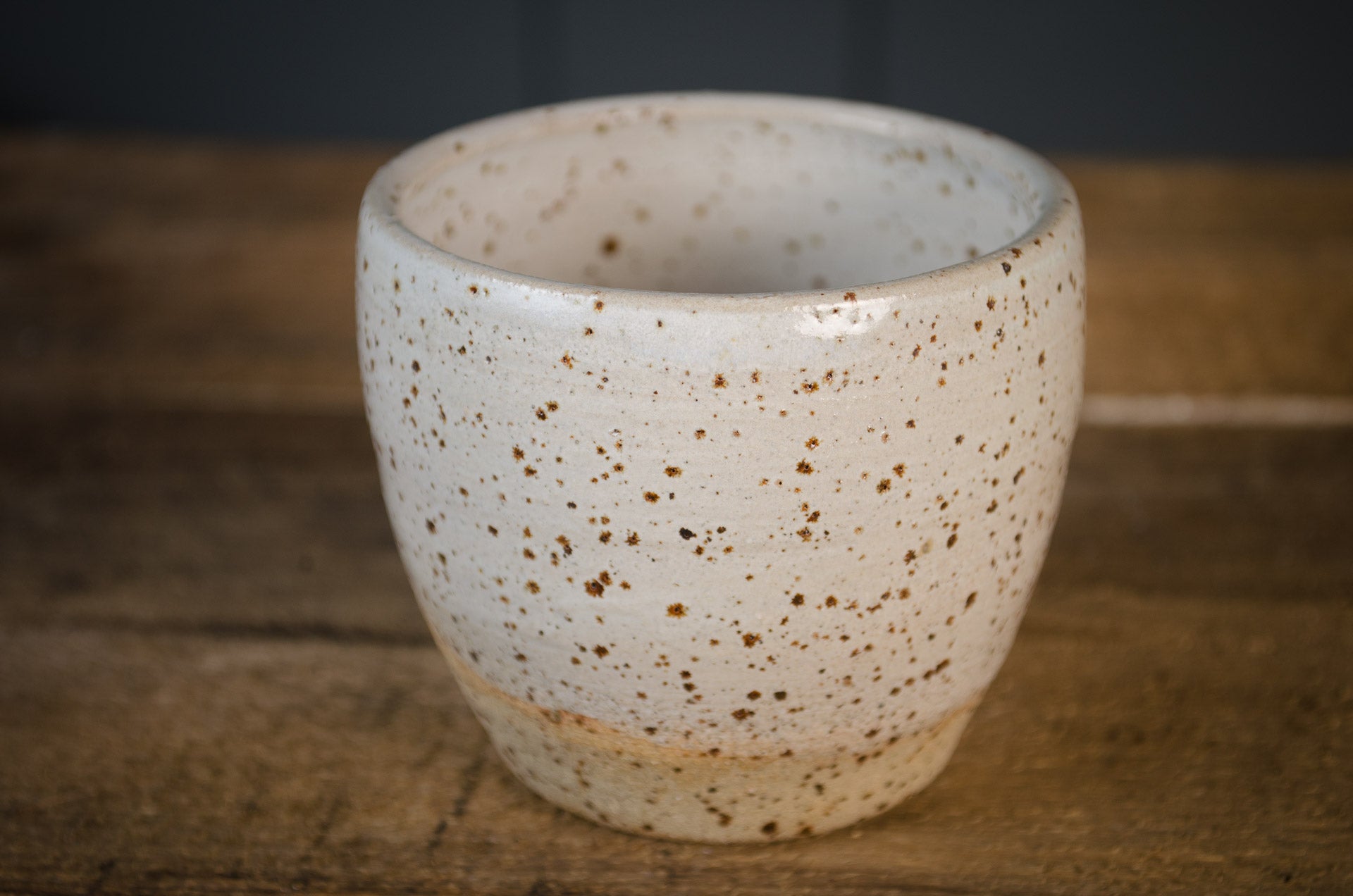 Flat white mug
