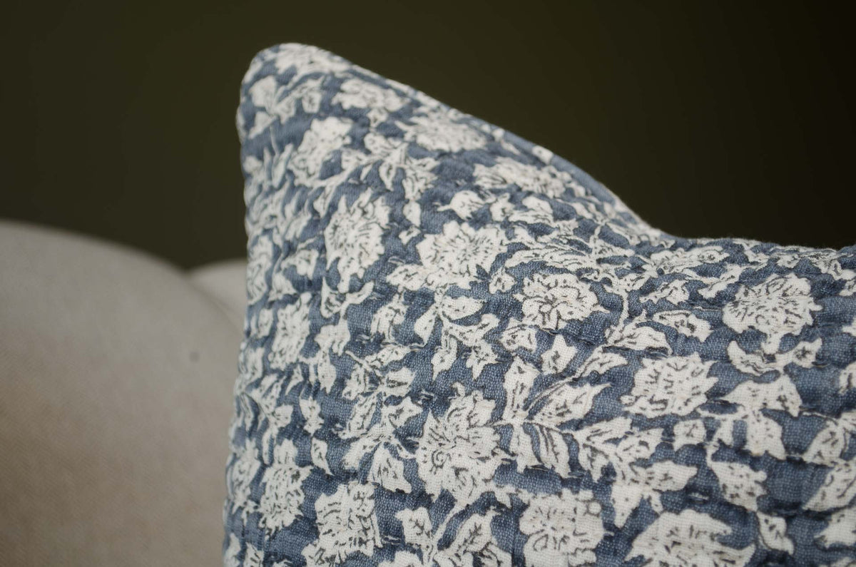 
garden trading Provence cushion