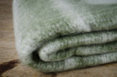 Lambs tail wool mix blanket