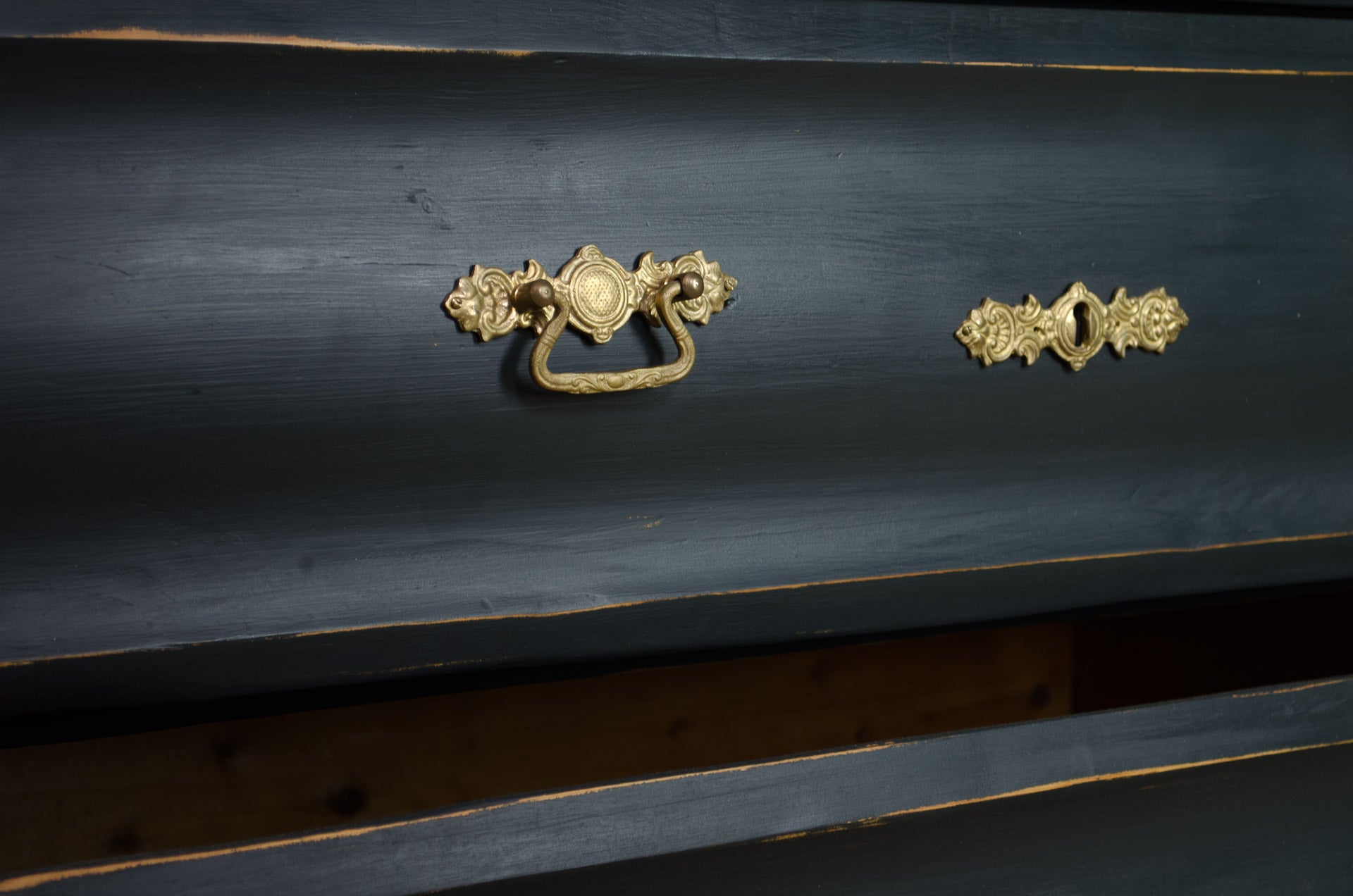 Dutch ebonised chest of drawers