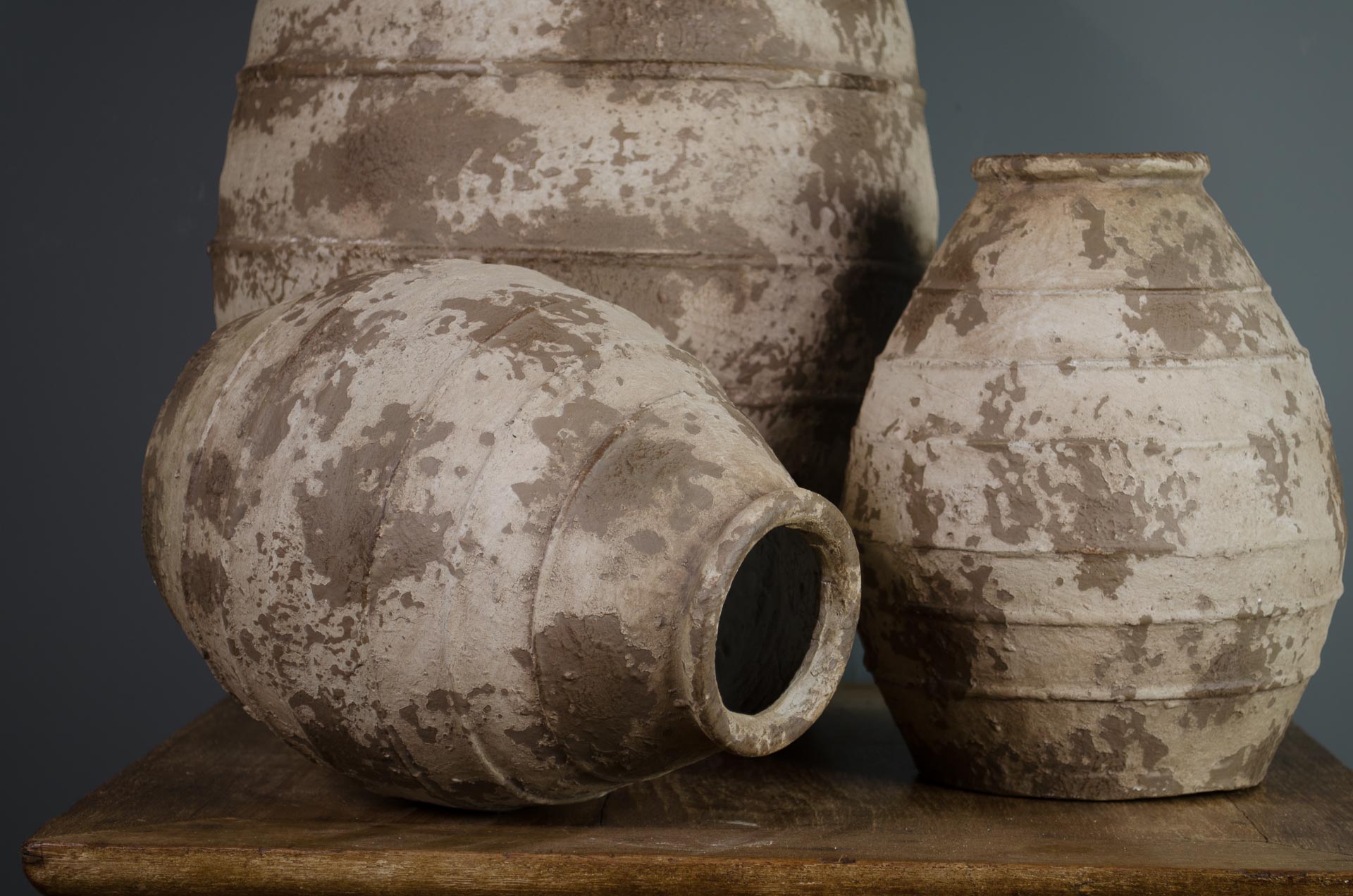 
clay coated fibreglass pots, rustic garden pots, indoor outdoor planters, lightweight clay planters, weatherproof fibreglass pots, aged clay effect pots, decorative plant pots, modern rustic planters, patio pots, large fibreglass planters, antique-style garden decor