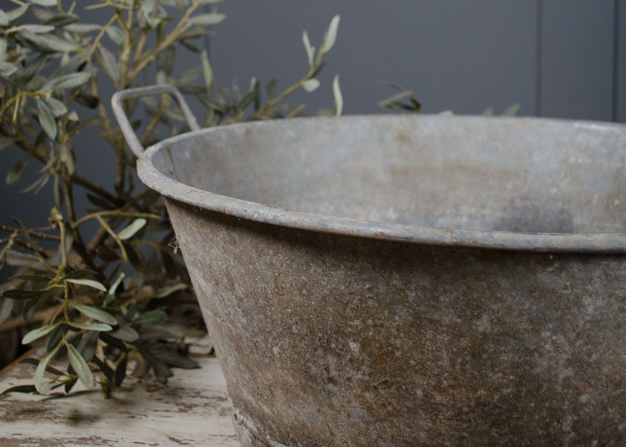  farmhouse planter bowl, French country planter, reclaimed zinc container, outdoor zinc planter, rustic flower pot, zinc planter for cyclamens.