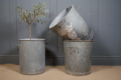French galvanized metal buckets, reclaimed zinc buckets, vintage French laundry storage, rustic galvanized planters, antique metal tubs, farmhouse garden décor, 