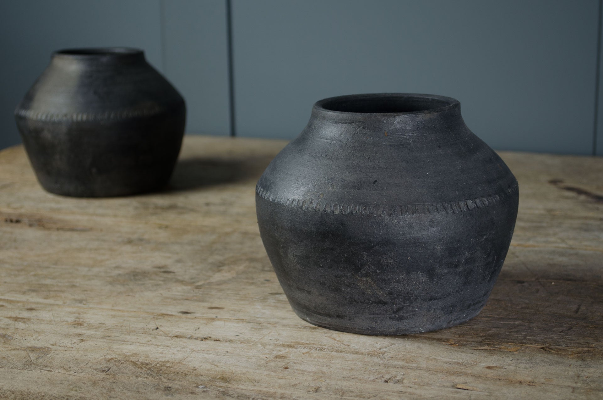 
black clay pot