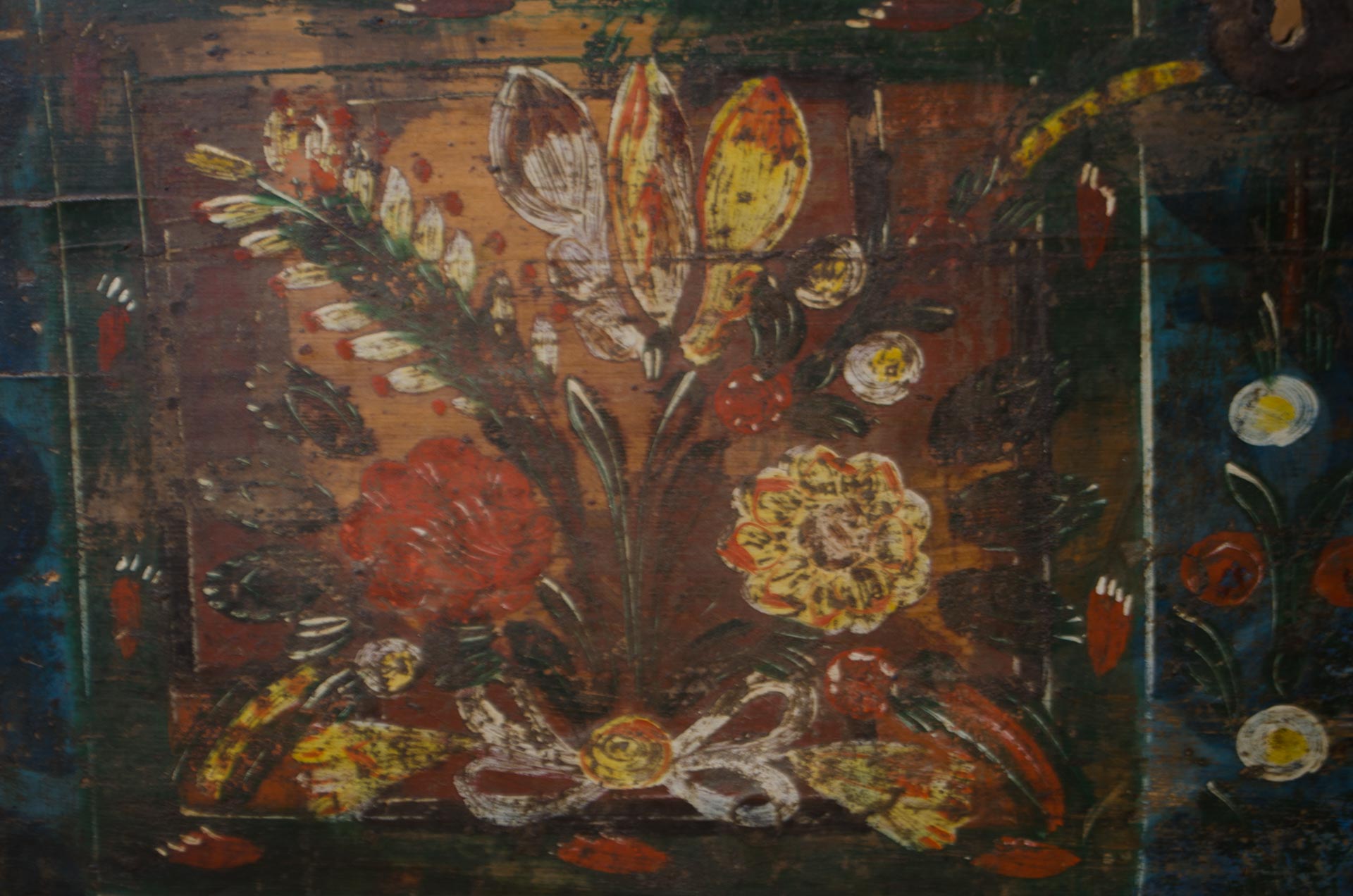 Folk hand painted hungarian Chest in green and Red