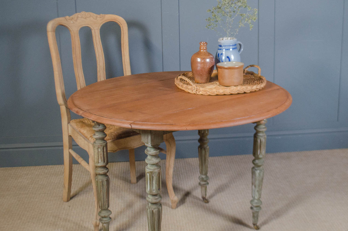 French round drop leaf kitchen table
