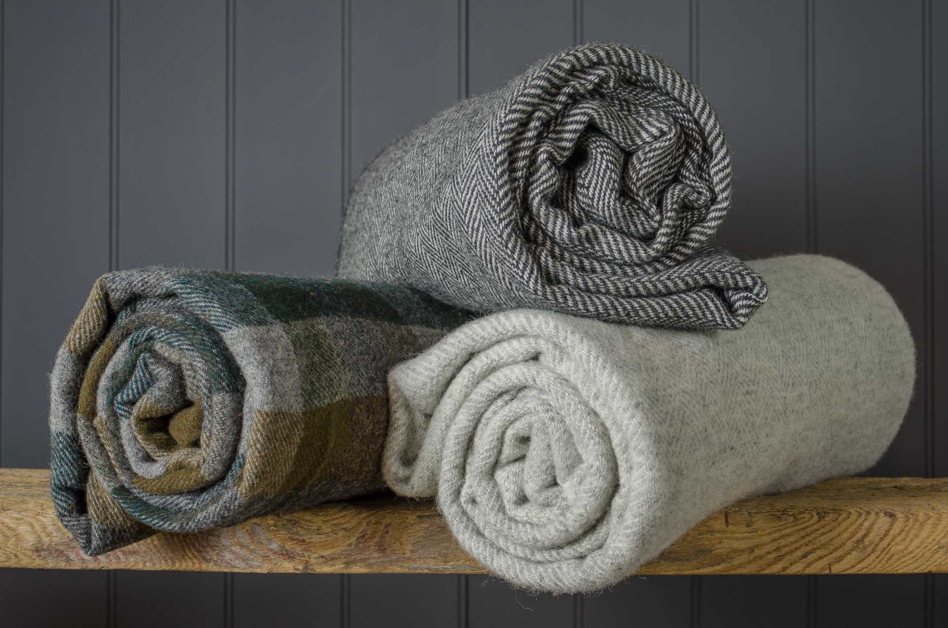 
pure wool grey blanket