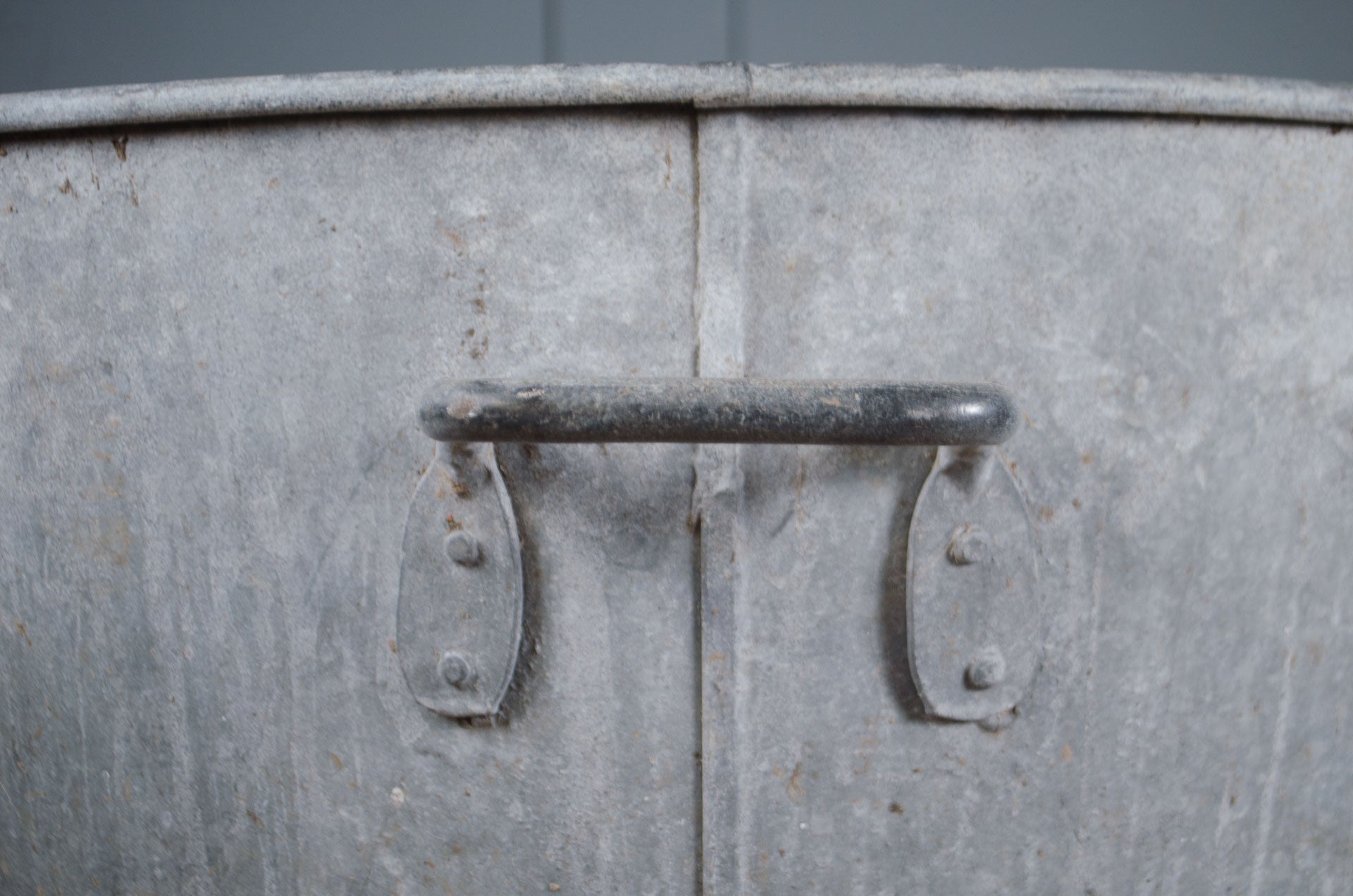 
Large round galvanised planter