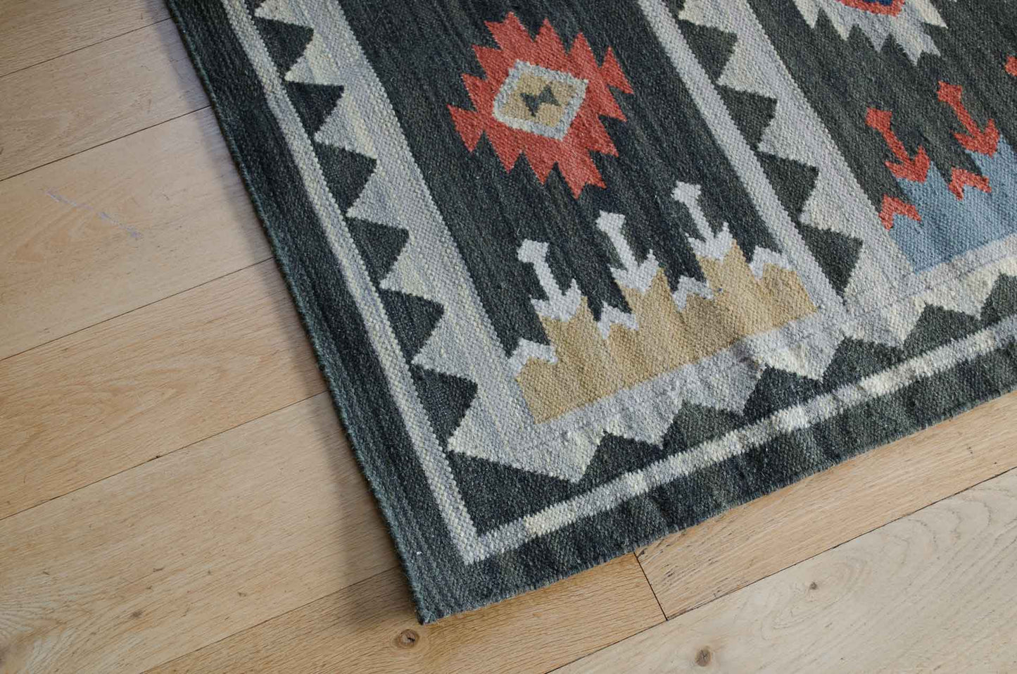 Kilim rug - Charcoal